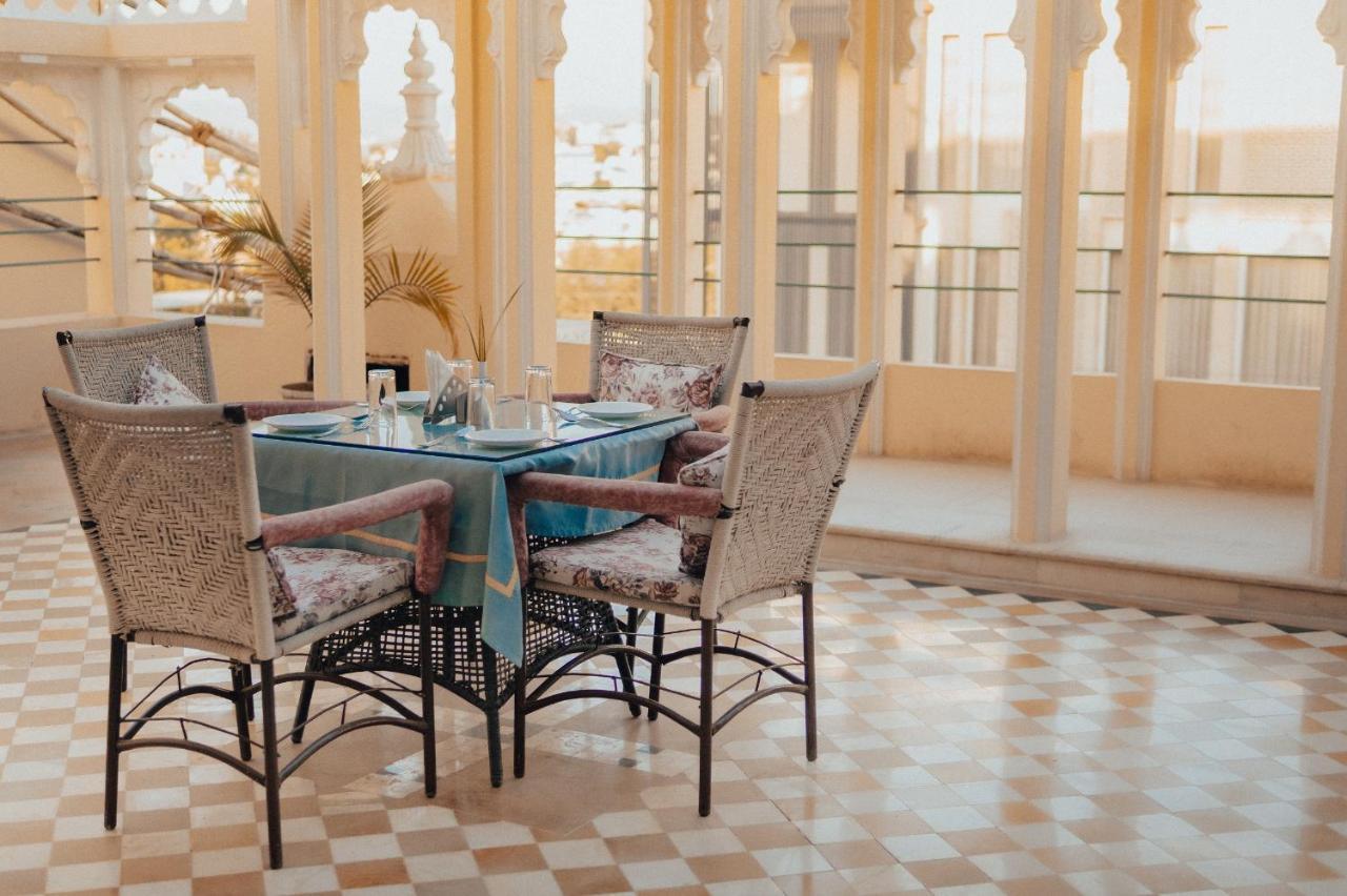 Hotel Amar Kothi à Udaipur Extérieur photo