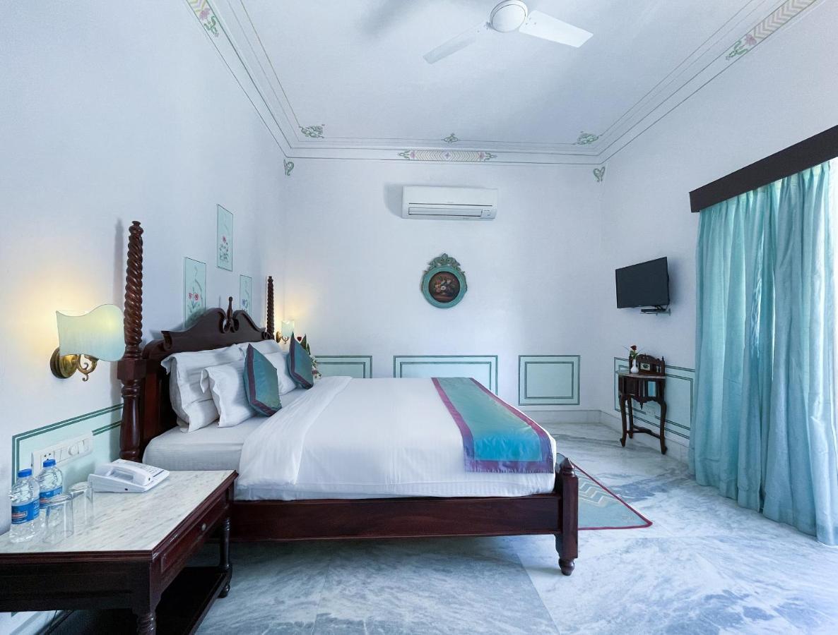 Hotel Amar Kothi à Udaipur Extérieur photo