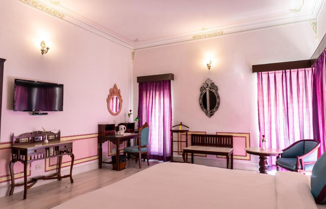 Hotel Amar Kothi à Udaipur Extérieur photo