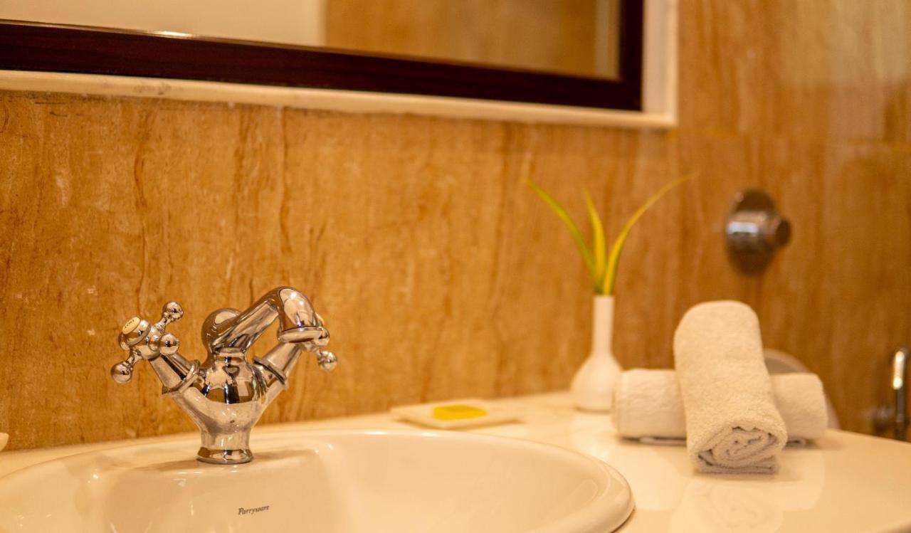 Hotel Amar Kothi à Udaipur Extérieur photo