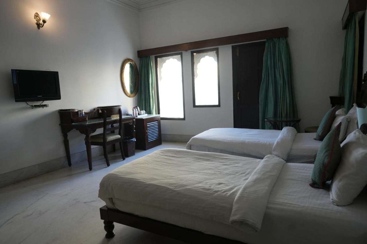 Hotel Amar Kothi à Udaipur Extérieur photo